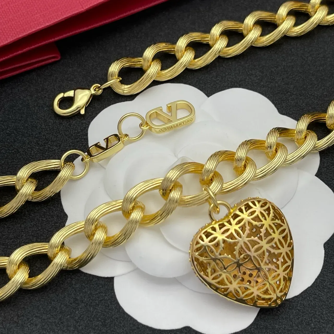 Valentino VLogo Heart Pavé Pendant Chunky Chain Necklace 3