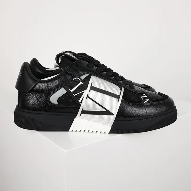 Valentino VLTN حذاء أسود وأبيض جلدي أسلوب حياة 3