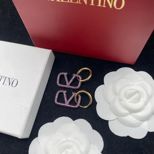 Valentino VLTN 镶嵌水晶 V-Logo 圈耳耳环 5
