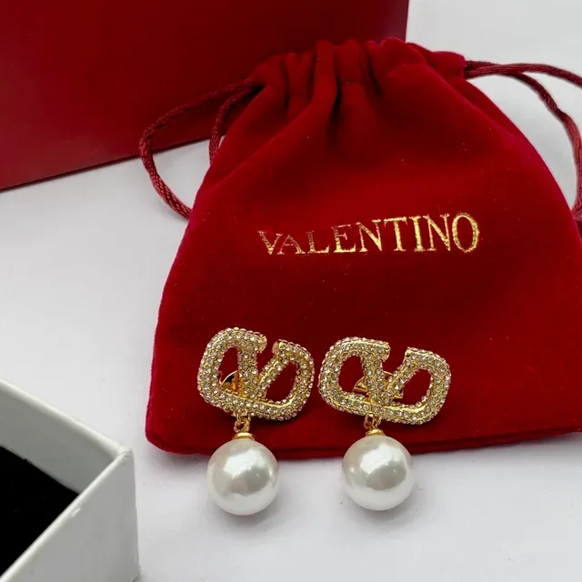 Valentino VLTN Pavé-Set পার্ল ড্রপ ইয়াররিংস 3