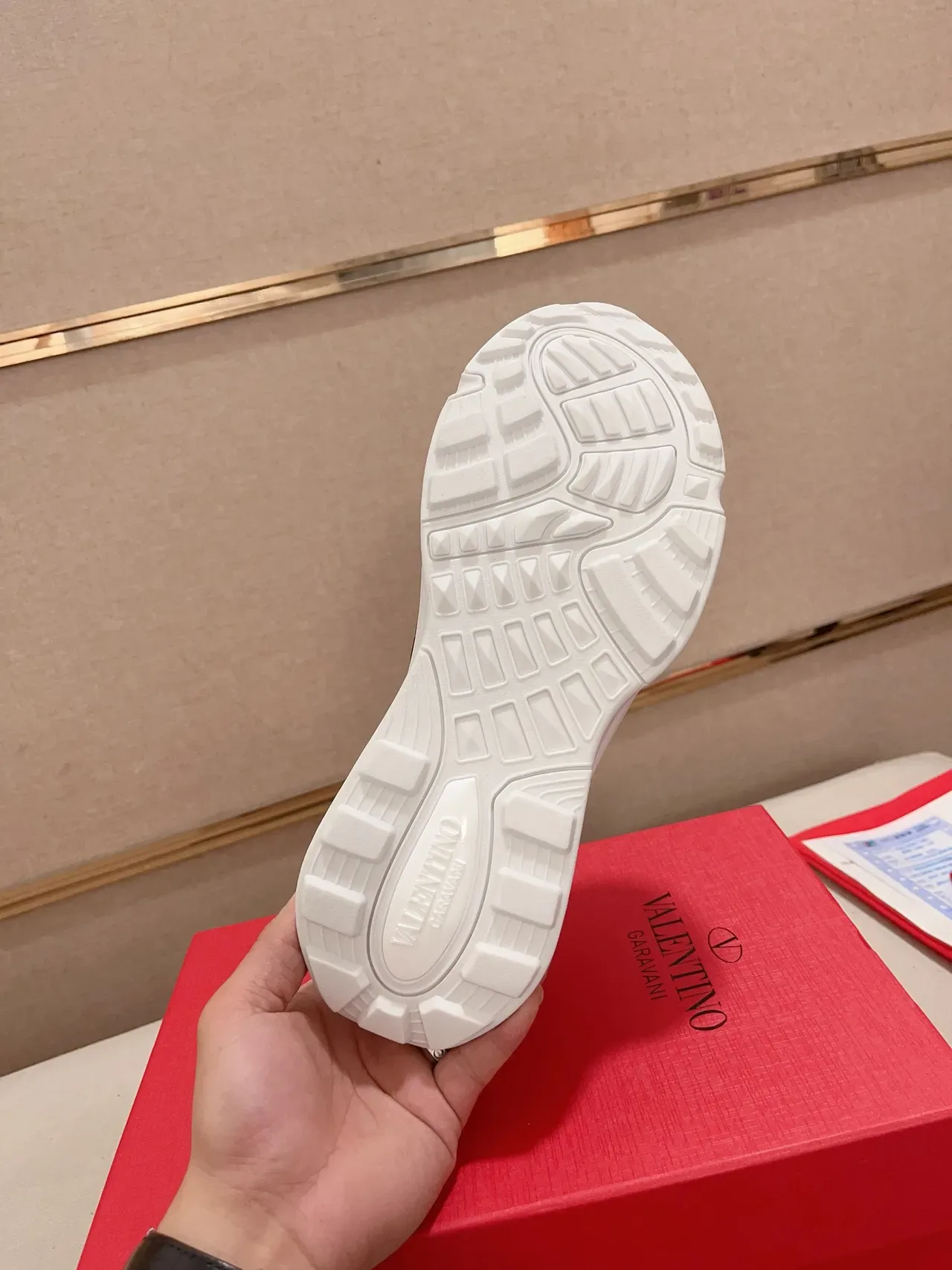 Valentino VLTN Blanc et Vert Cuir et Maille Supérieure Emblème VLogo Sneakers Lifestyle 2