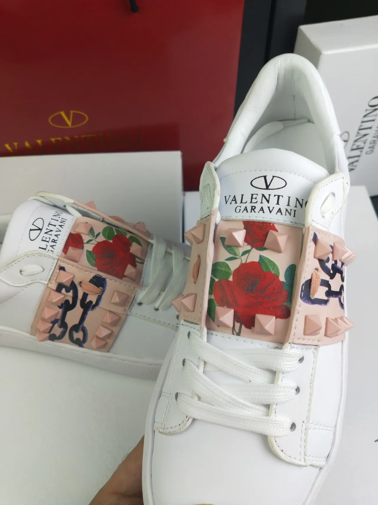 Valentino White Pink Leather Rockstud-Embellished Strap Lifestyle Sneakers 2