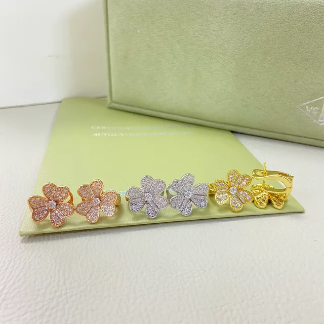 Van Cleef & Arpels Alhambra Boucles d'oreilles Fleur à cinq pétales Pavé 6