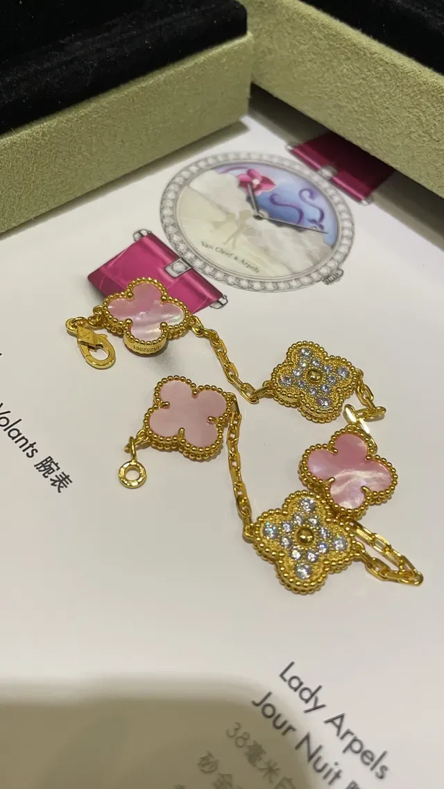 Van Cleef & Arpels Alhambra Pink Mother-of-Pearl and Diamond Pavé Gold Bracelet 6