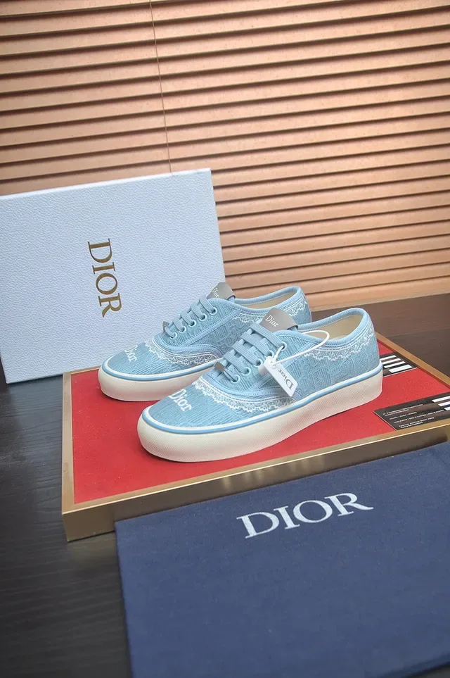Vans أحذية رياضية زرقاء وبيضاء Low-Top مربوطة بالأربطة Lifestyle 4