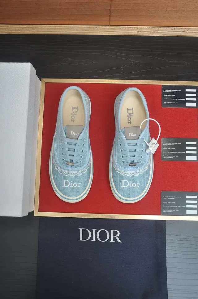 Vans أحذية رياضية زرقاء وبيضاء Low-Top مربوطة بالأربطة Lifestyle 5