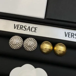 Versace 水晶和金色调标志耳钉