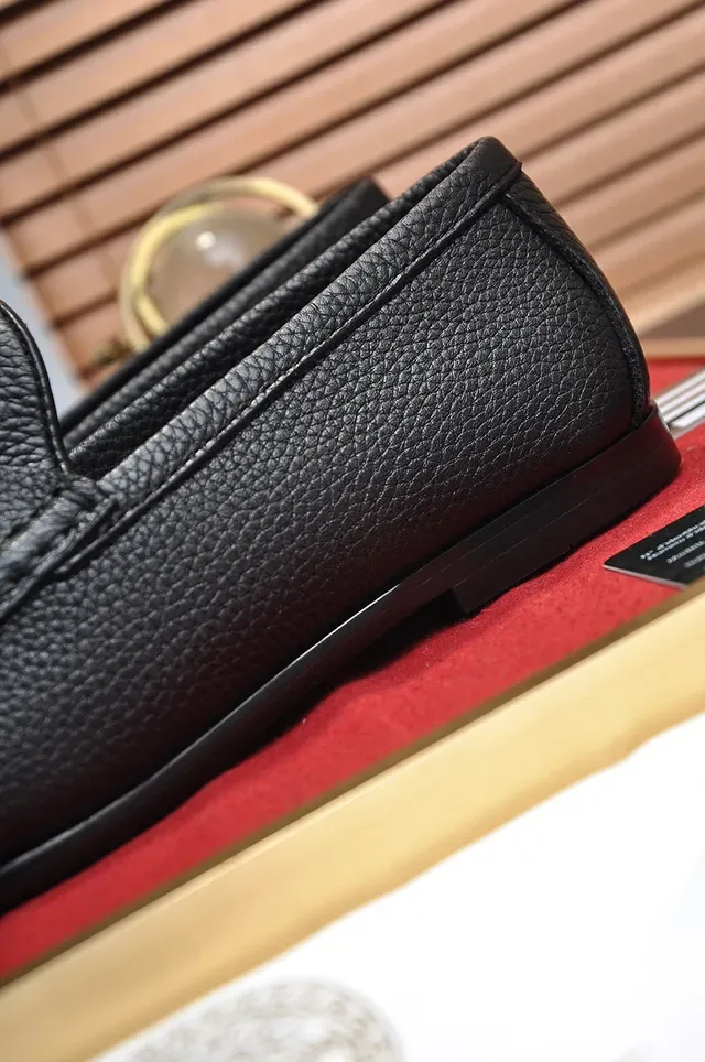 Versace Odissea Black Gold Pebbled Leather Medusa Head Hardware Loafer 2