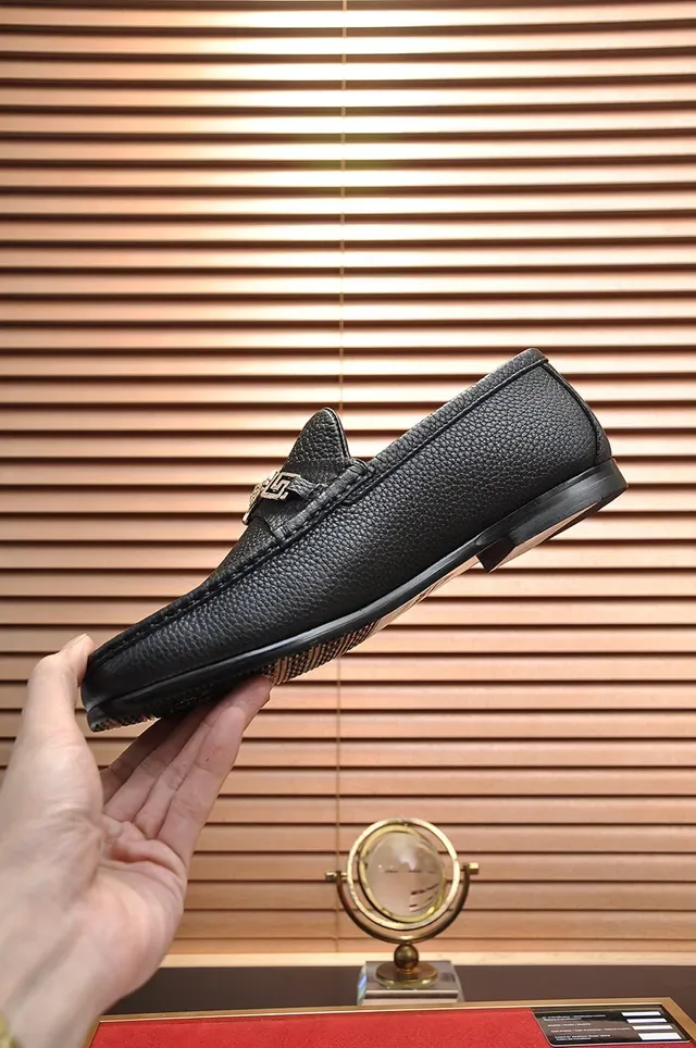 Versace Odissea Black Gold Pebbled Leather Medusa Head Hardware Loafer 5