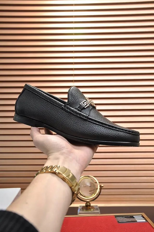 Versace Odissea Black Gold Pebbled Leather Medusa Head Hardware Loafer 6