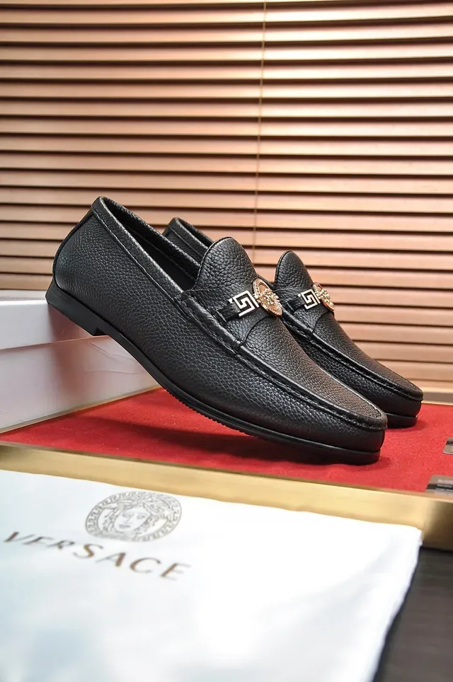Versace Odissea Black Gold Pebbled Leather Medusa Head Hardware Loafer 7
