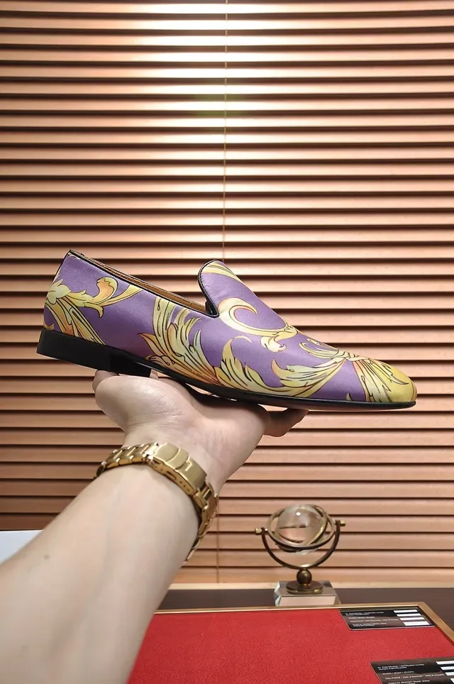 Versace Odissea حذاء لوفر slip-on بنفسجي ذهبي طباعة baroque 4