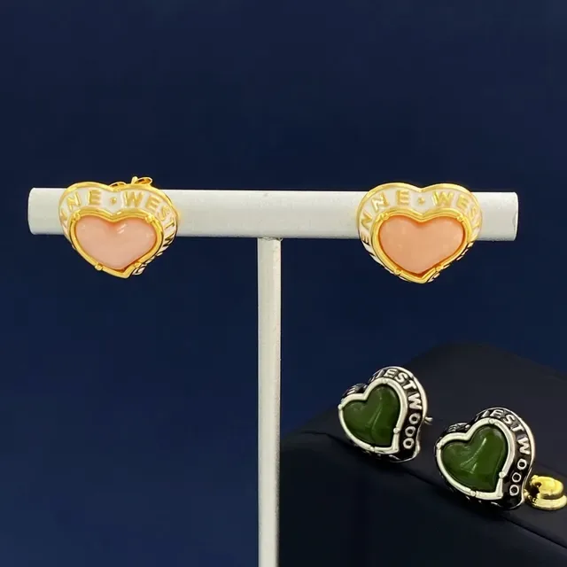 Vivienne Westwood Green Gold Heart-Shaped Enameled Stone Inset Jewelry 7