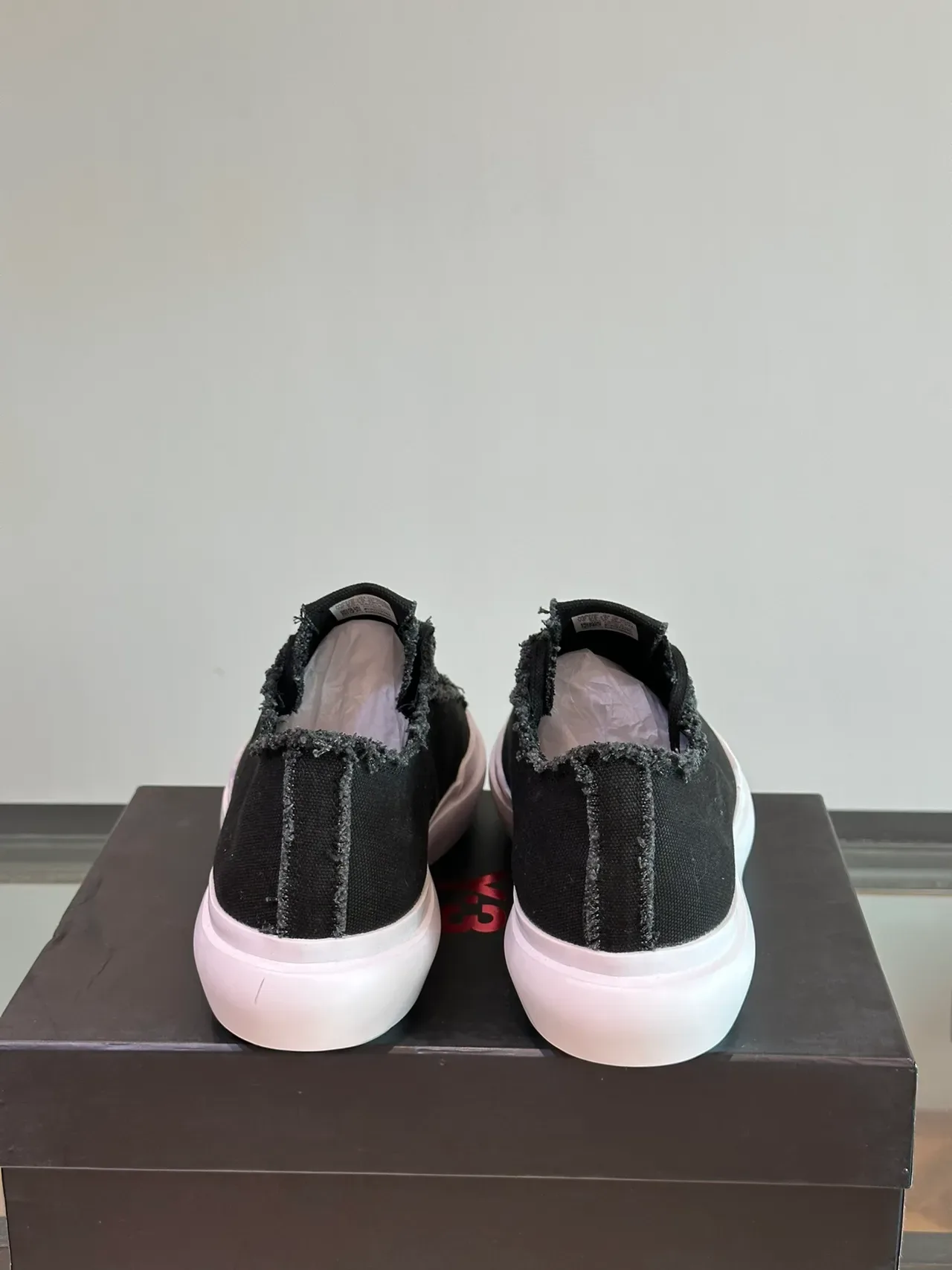 Y-3 Lona Preto Branco Borda Desfiada Tênis Lifestyle Low Top 4