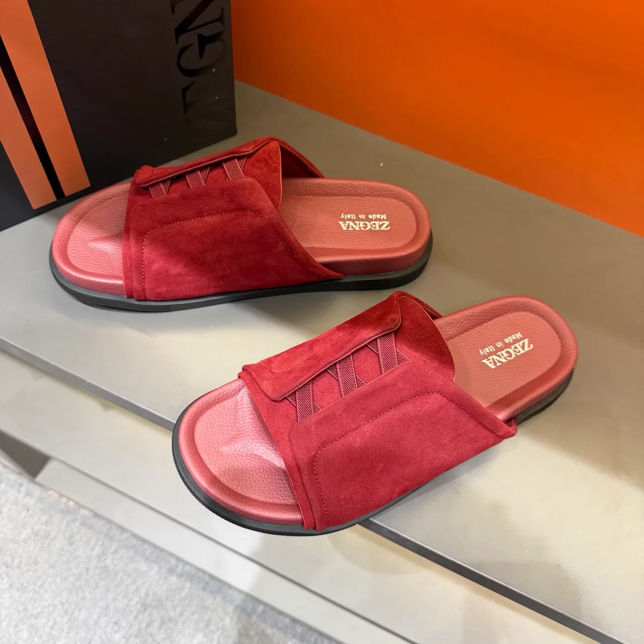 Zegna 米色麂皮交叉弹力带拖鞋 14