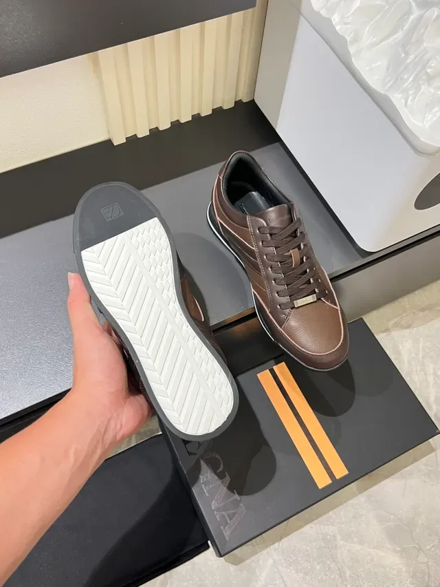 Zegna 棕色皮革拼色低帮生活休闲鞋 3